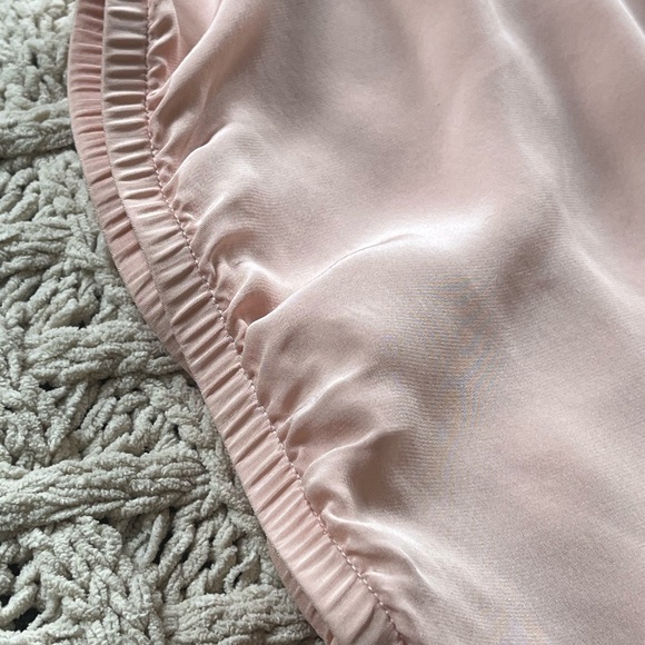 100% Silk Blouse Top Shirt Bill Hallman size Small Pink Peach Silk - Picture 12 of 14